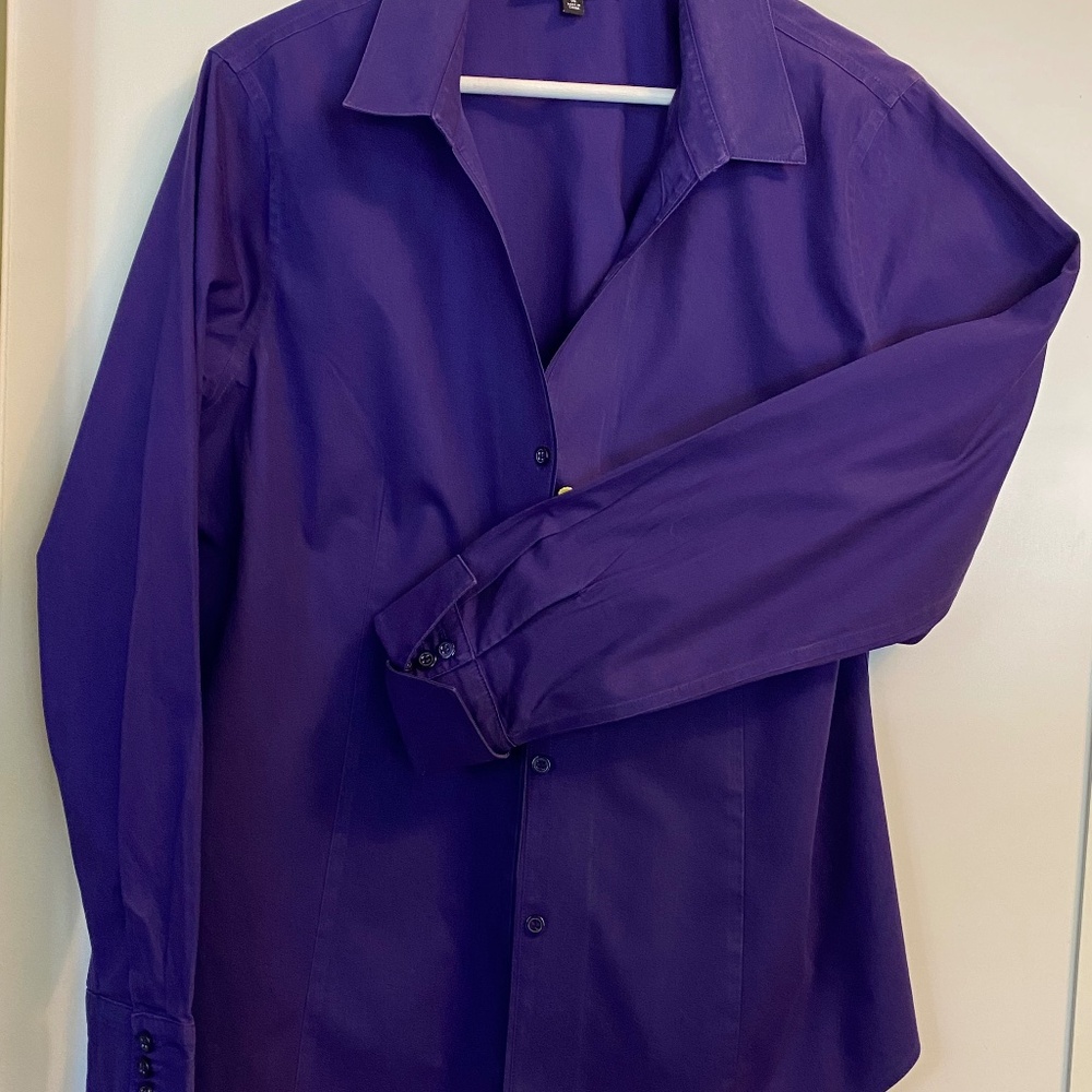 Women’s blouse from Jones New York Collection